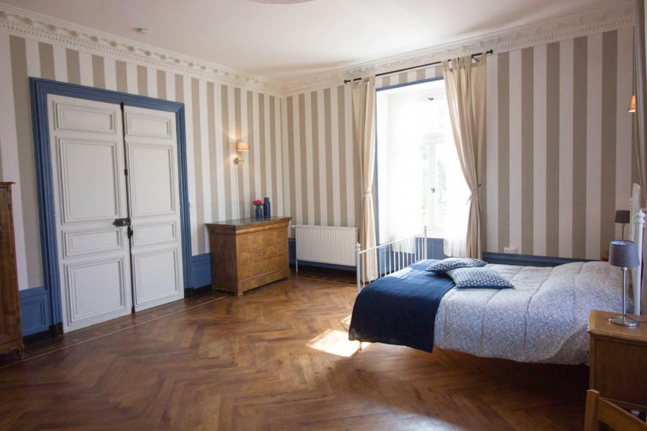 Domaine Des Lilas Saint-Germain-Lembron Экстерьер фото