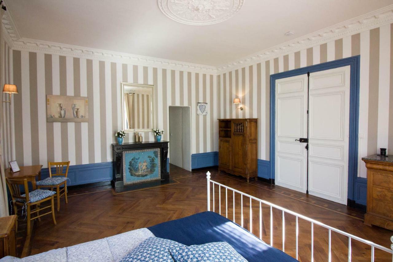 Domaine Des Lilas Saint-Germain-Lembron Экстерьер фото