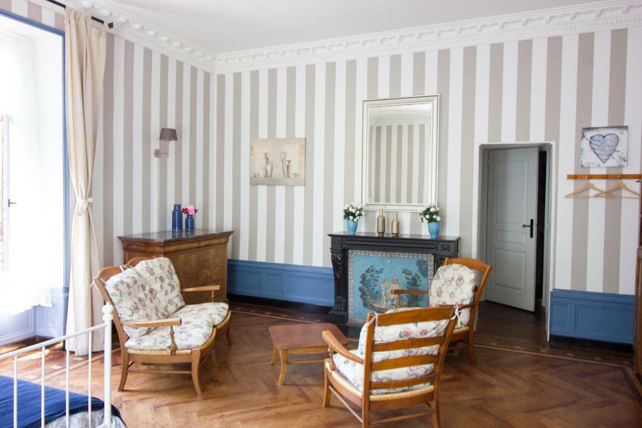 Domaine Des Lilas Saint-Germain-Lembron Экстерьер фото